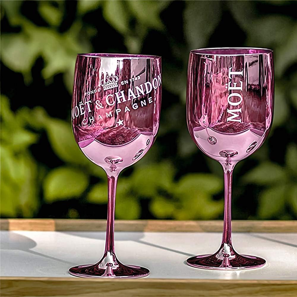 свадебные бокалы золото. украсить бокалы сахаром. рюмки рубиновое стекло богемия. бокал moet chandon. чтобы фужеры блестели.