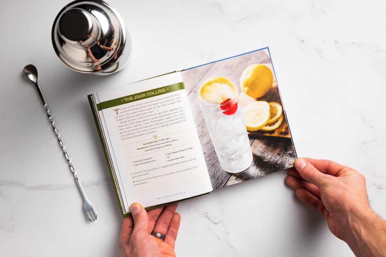 London Cocktails: Over 100 Recipes Inspired by the Heart of Britannia (City Cocktails)