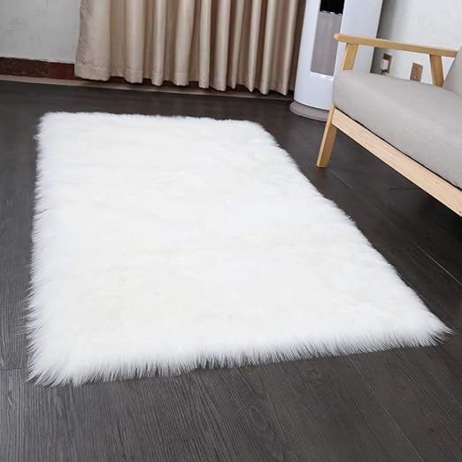 Faux Lammfell Schaffell Teppich 50 x 150 cm Lammfellimitat Flauschigen Teppiche ,Gemütliches Schaffell Bettvorleger Sofa Matt
