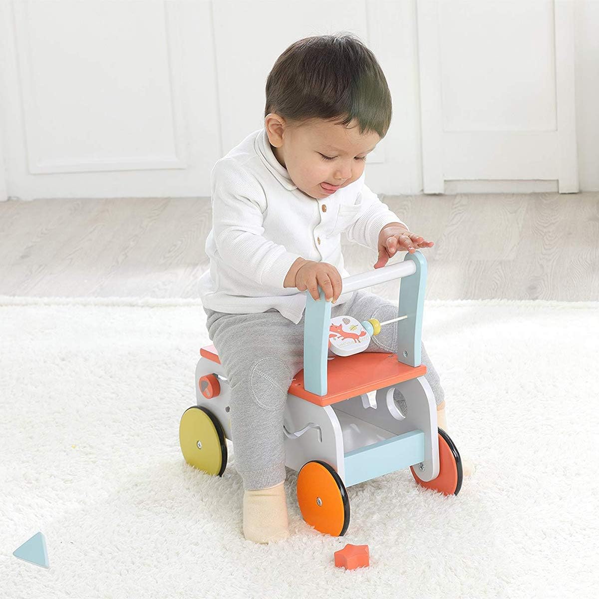 labebe wooden walker