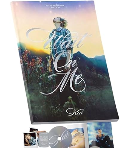 Amazon.com: izna Not Just Pretty 2nd Mini Album (Photobook - Mamma