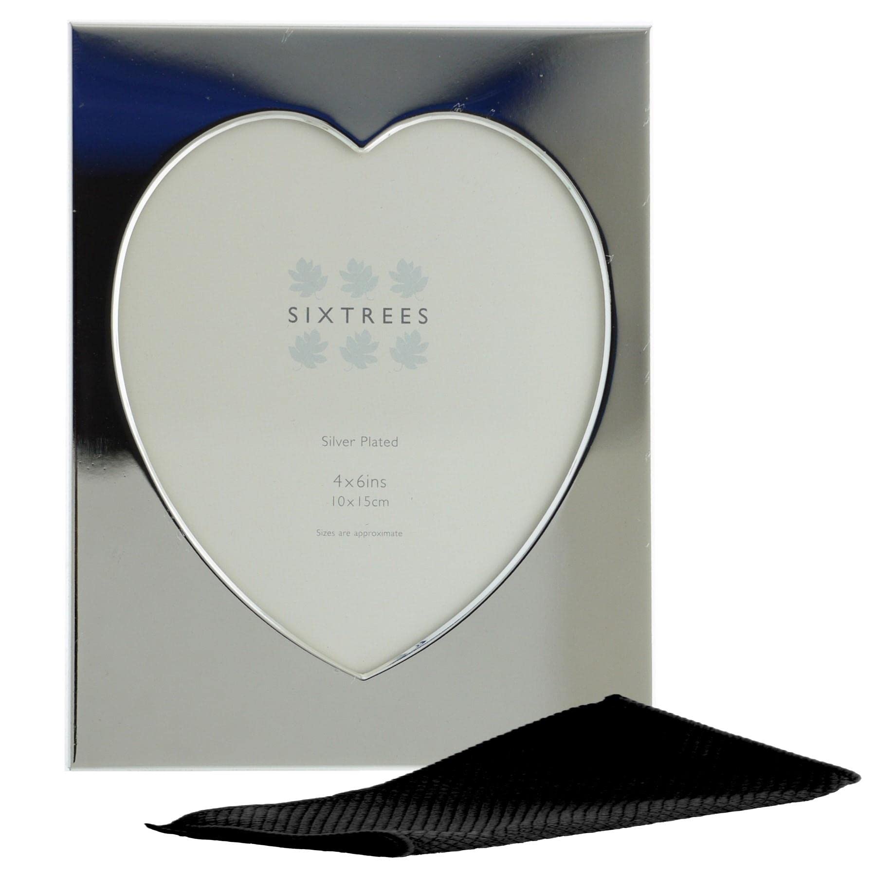 Sixtrees Romeo Heart Shaped silver plated 6x4 inch photo frame. Complete with microfibre glass cleaning cloth.