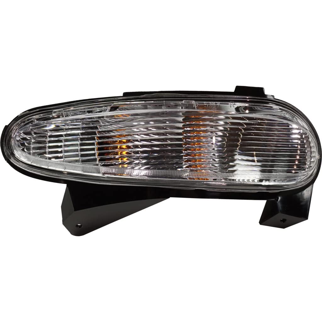 Photo 1 of For 2005-2009 Buick Lacrosse Park/Signal Light Passenger Side GM2521191-replaces 10333736