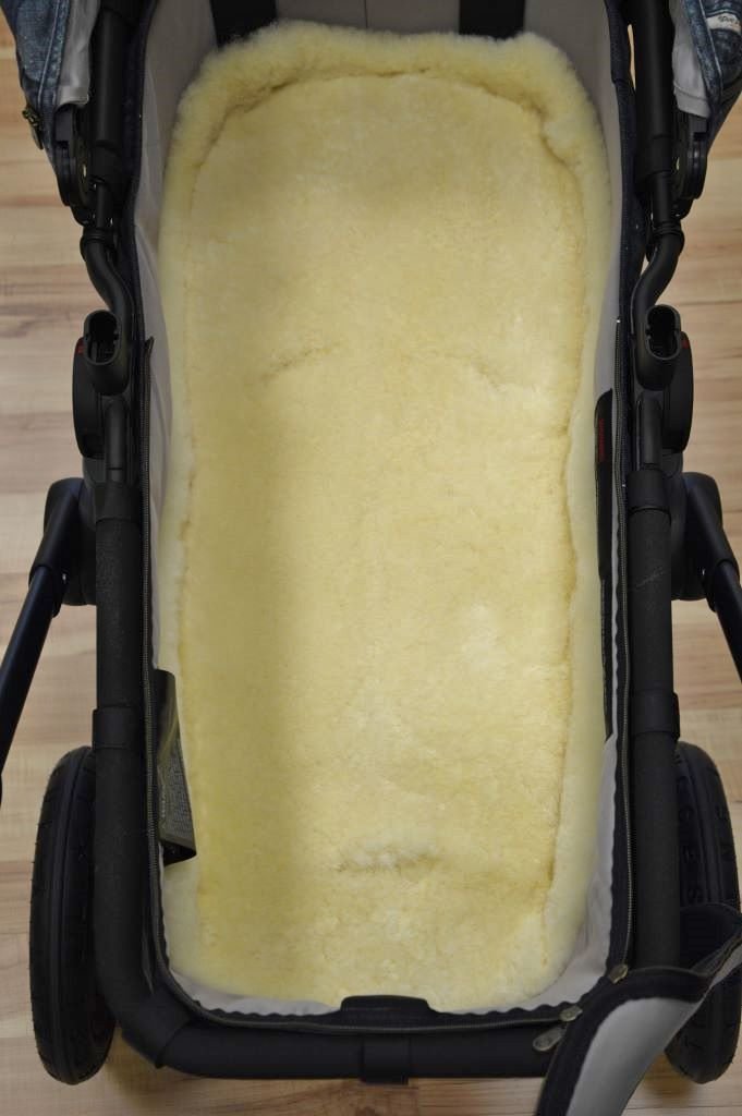 Lammfell Baby Kinderwagen medizinisch ökologisch Natur-Fell Merino für Kindersitz waschbar 80 x 40 cm
