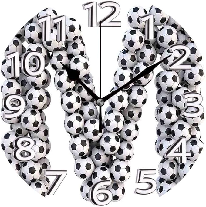 10 Pulgadas Letra M Diagonal y Vertical Pila de balones de fútbol