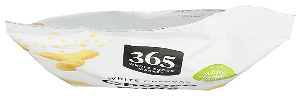 365 BY WHOLE FOODS MARKET WHITE CHEDDAR CHEESE PUFFS, 5.5 OZ