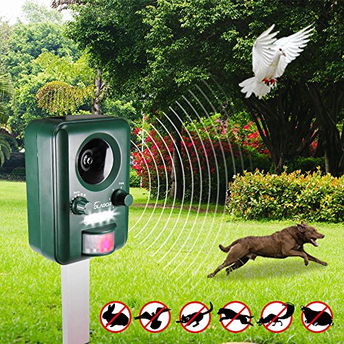 VOLADOR Motion Activated Ultrasonic Animal Repeller Wild Animal Deterrent Scare Away Dog, Cat, Squirrel, Rat, Vole, Raccoon, Fox, Rodent, etc - Thumbnail 4