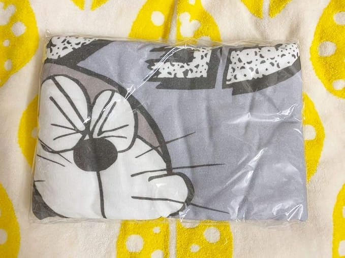 Amazon Co Jp フェリシモ ドラえもん ガーゼと綿パイルのダブルフェイス大迫力ふんわりバスタオルの会 ハクション ホビー