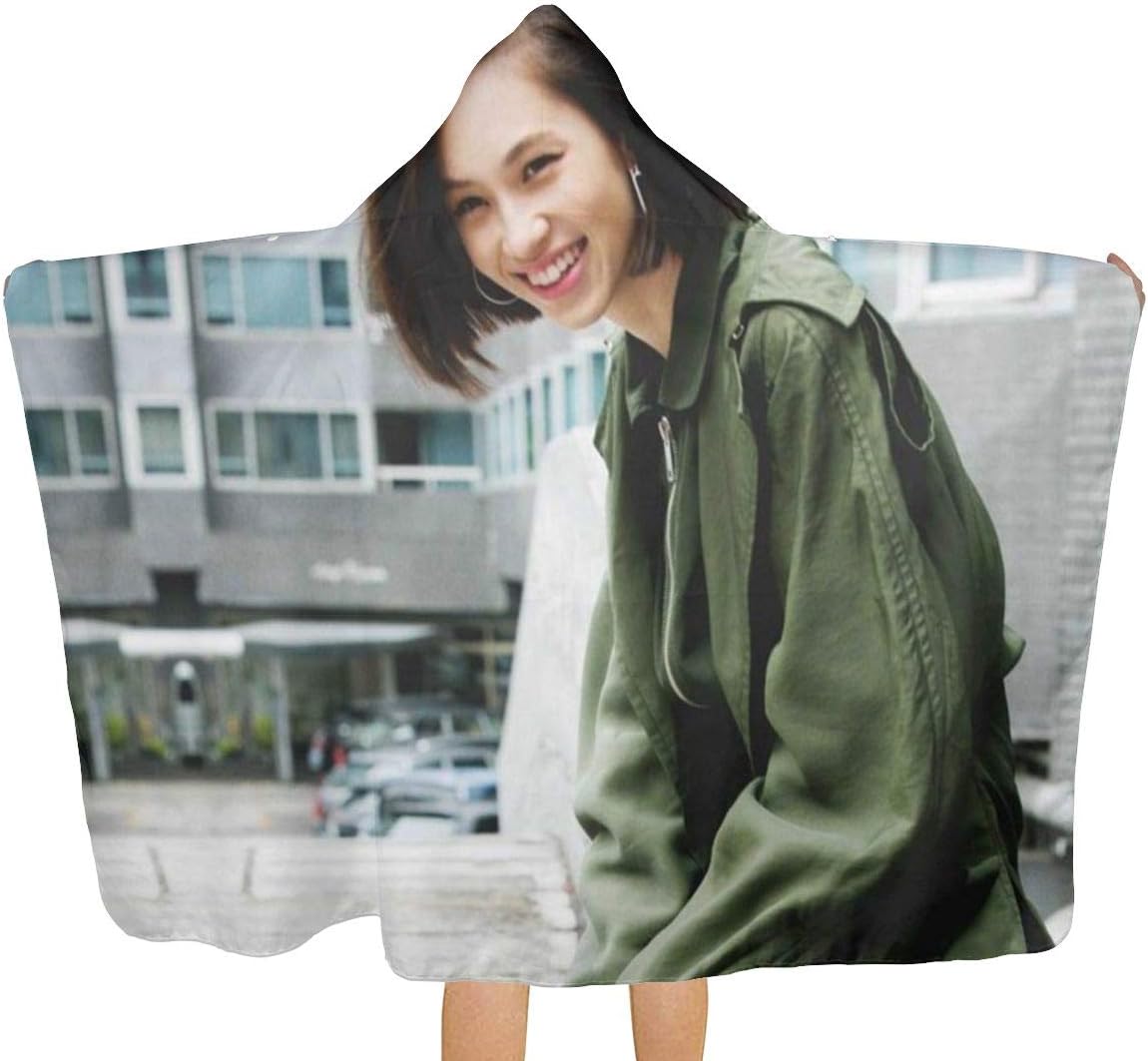 Amazon Co Jp 水原希子 3 マイクロファイバー製のキャップ付きの超吸収性と速乾性のバスタオル 家庭用 ホテルタイプ 柔らかい 瞬間吸水バスタオル 防臭 81 130cm Home Kitchen