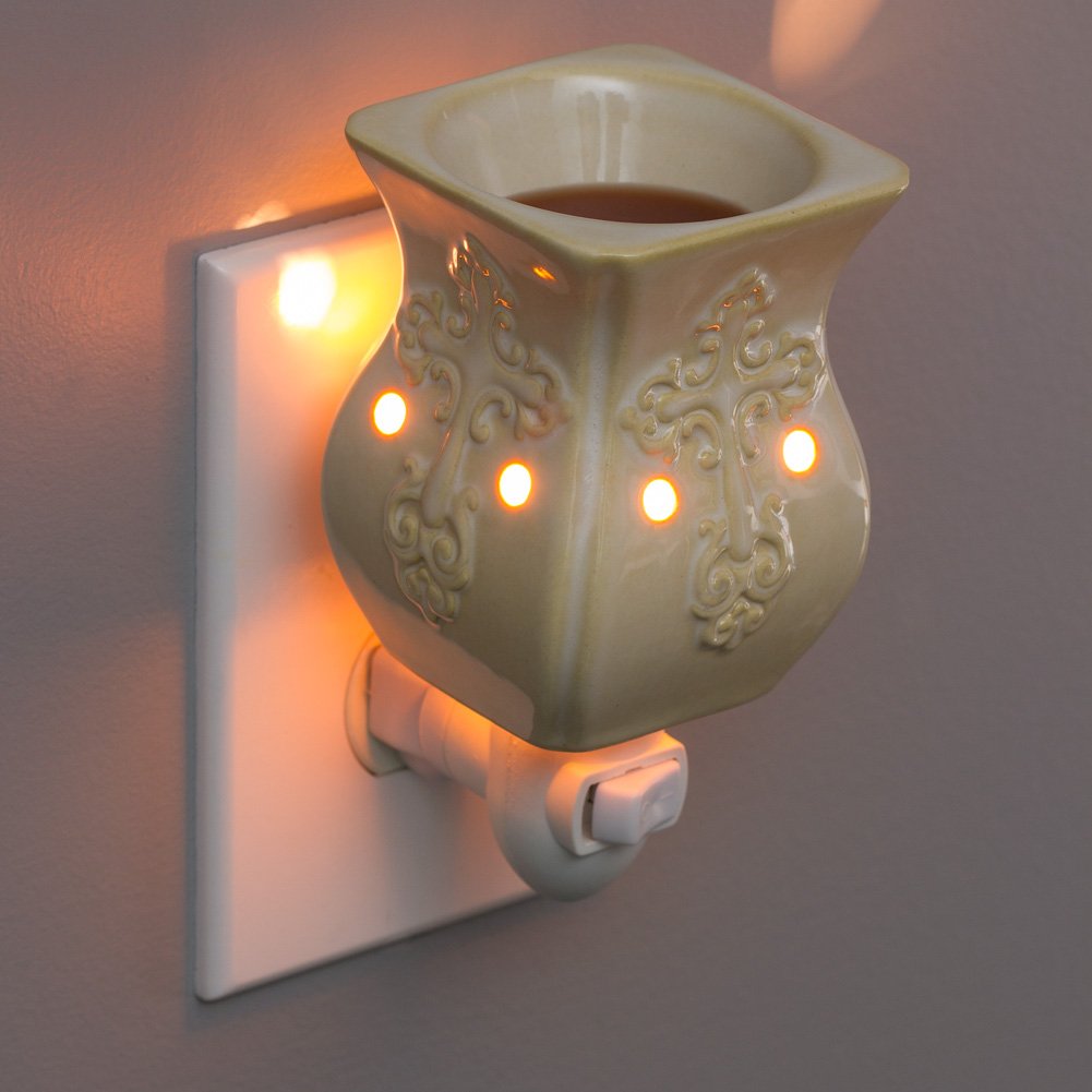 Plug In Candle Wax Melt Tart Warmers Night Light Scentsy Relax