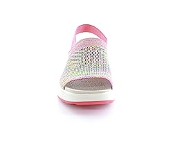 BZees Nouveau Red Multi 7.5 M