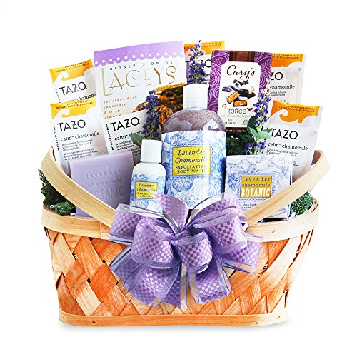 California Delicious Luxurious Lavender Retreat Spa Basket, 9 Pound
