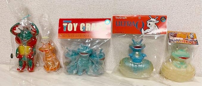 Amazon トイグラフ ブルマァク マルサン M1号 ソフビ フィギュア