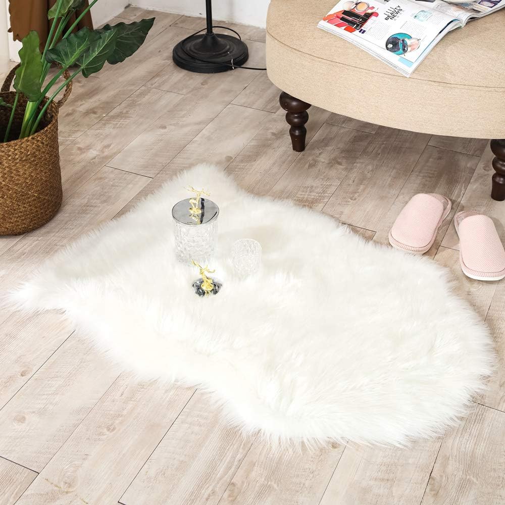 Carvapet Luxury Soft Faux Sheepskin Chair Cover Seat Cushion Pad Plush Fur Area Rugs for Bedroom, 2ft x 3ft, White: Home & Kitchen