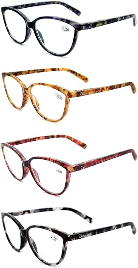 horn rimmed reading glasses