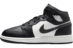 Nike Kid's Air Jordan 1 Mid Sneaker
