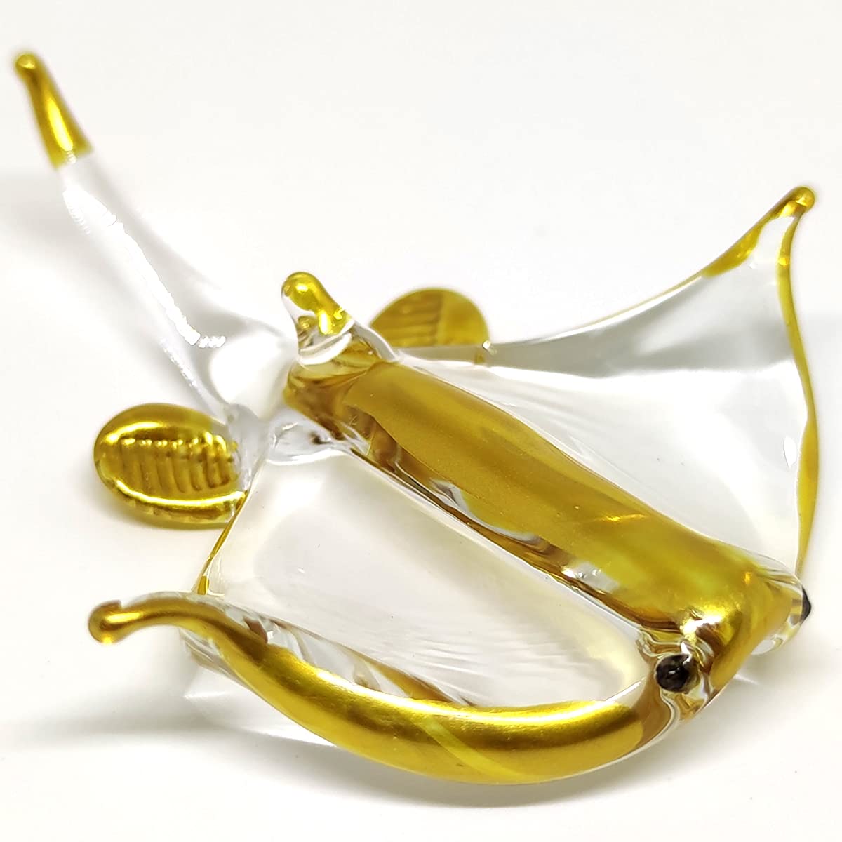 Sansukjai Manta Ray Tiny Miniature Figurines Animals Hand Blown Glass Art Sea Collectible Gift Decorate (Clear Gold)