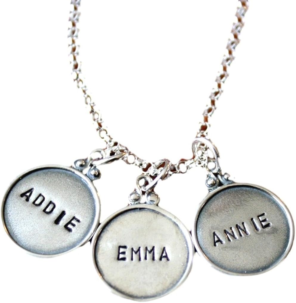 mom of three necklace