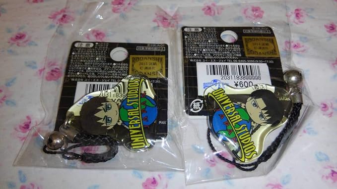 Amazon Co Jp 進撃の巨人 Usj ユニバーサルスタジオジャパン ストラップ リヴァイ エレン かっこいい バトル ホビー 通販