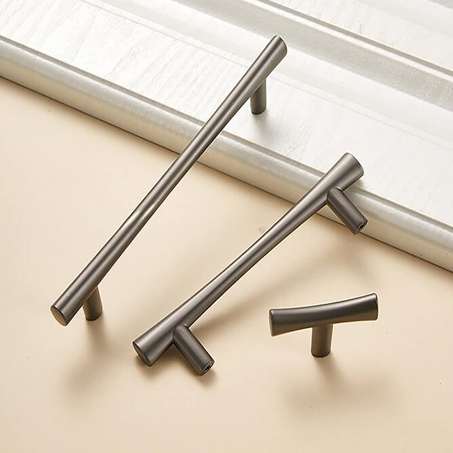 Guolich 2 Pcs Hole Centers 3.77 Inch(96mm) Kitchen Drawer Handle Door Cabinet Pulls Zinc Alloy Handle Modern Brushed Brass Hardware for Wardrobe Bathroom Dresser (Pearl Grey)