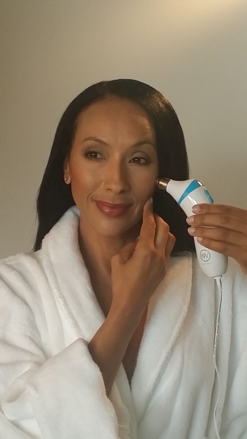 Kelley West Microderm 360 Spa Grade Personal Microdermabrasion