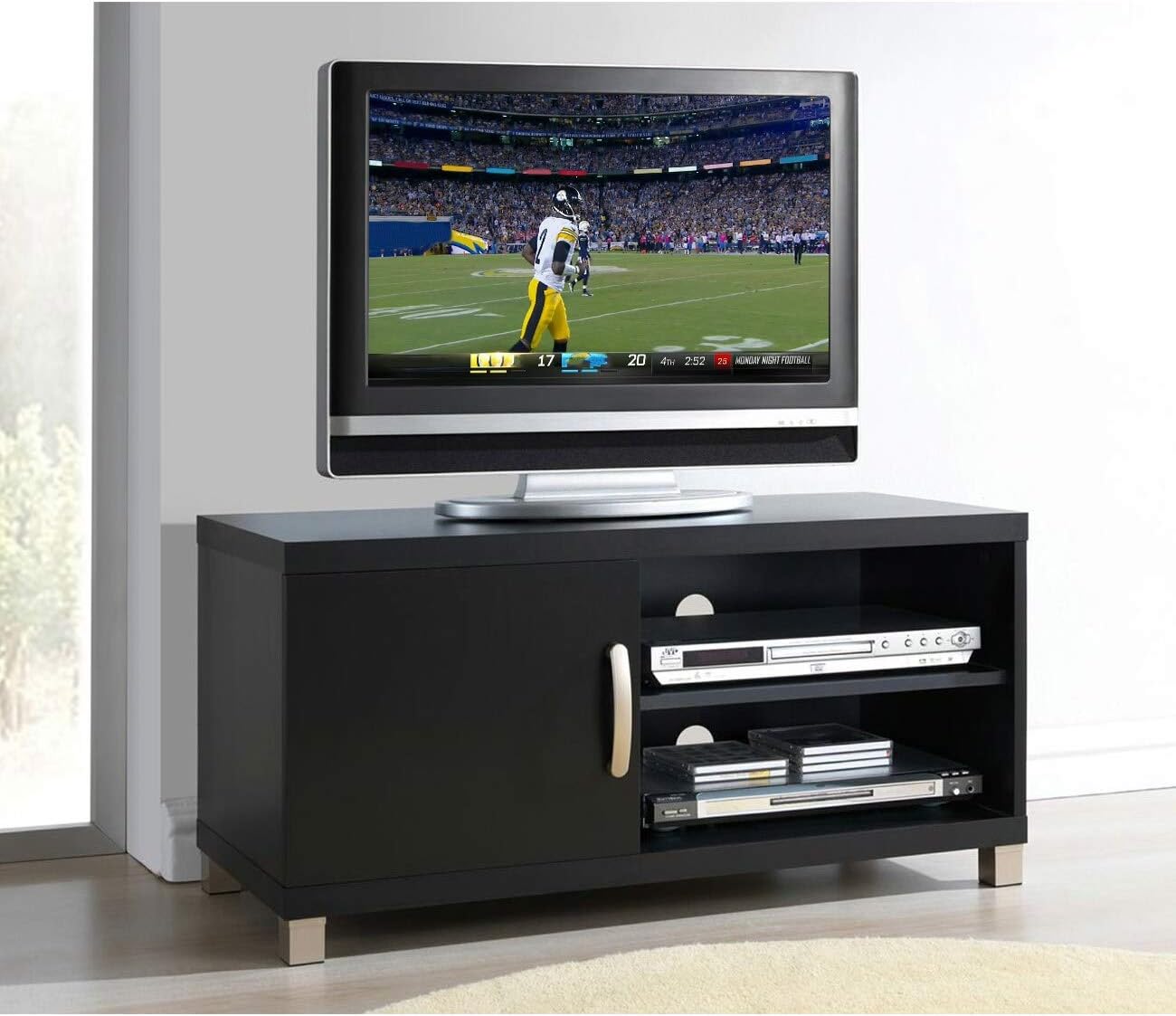 Amazon Com Urban Designs Modern Tv Stand With Storage For Tvs Up