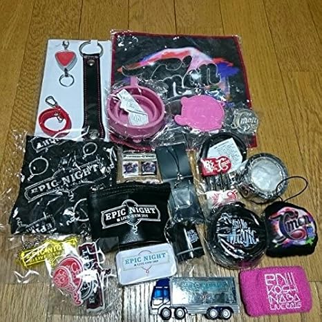 Amazon B Z 稲葉浩志 グッズ まとめ売り アイドル 芸能人グッズ 通販