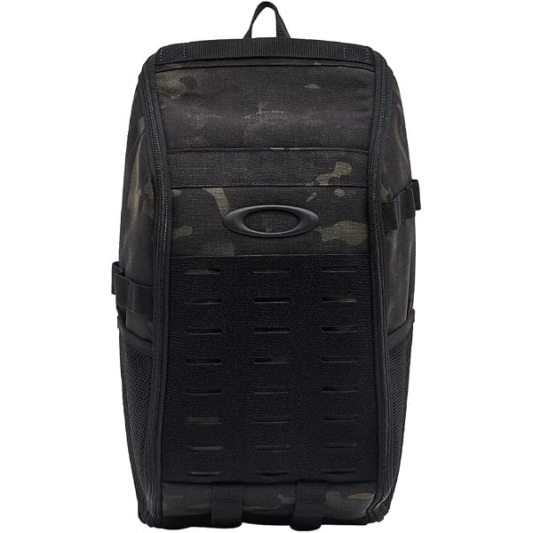 Amazon.com: Oakley Extractor Sling Pack 2.0 Blackout TBL 921554