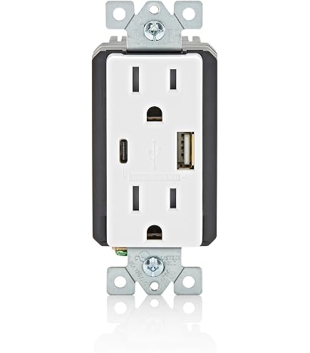 Leviton Duplex Type C Outlet In White - Standard Electrical Receptacle - View #6