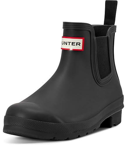 Amazon.com | Hunter Women's Play Chelsea Neo Boots, Black, 5