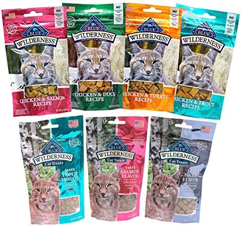 Blue Buffalo Wilderness Grain Free Cat Treat Variety Pack - Soft &amp; Crunchy Flavors - 2 Ounces Each (7 Total Pouches)