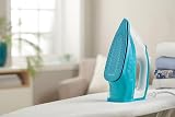 Russell Hobbs Light & Easy Brights Aqua Steam Iron 2400W 115g Steam Shot view 5