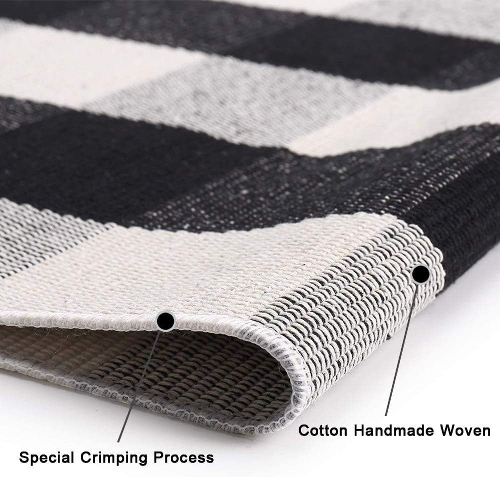 KaHouen Cotton Buffalo Check Rug 27.5 x 43 Inches, Buffalo Plaid Rug, Washable Hand-Woven Outdoor Checkered Rugs for Layered Door Mats/Kitchen/Farmhous (Outdoor Front Door Mat): Kitchen & Dining