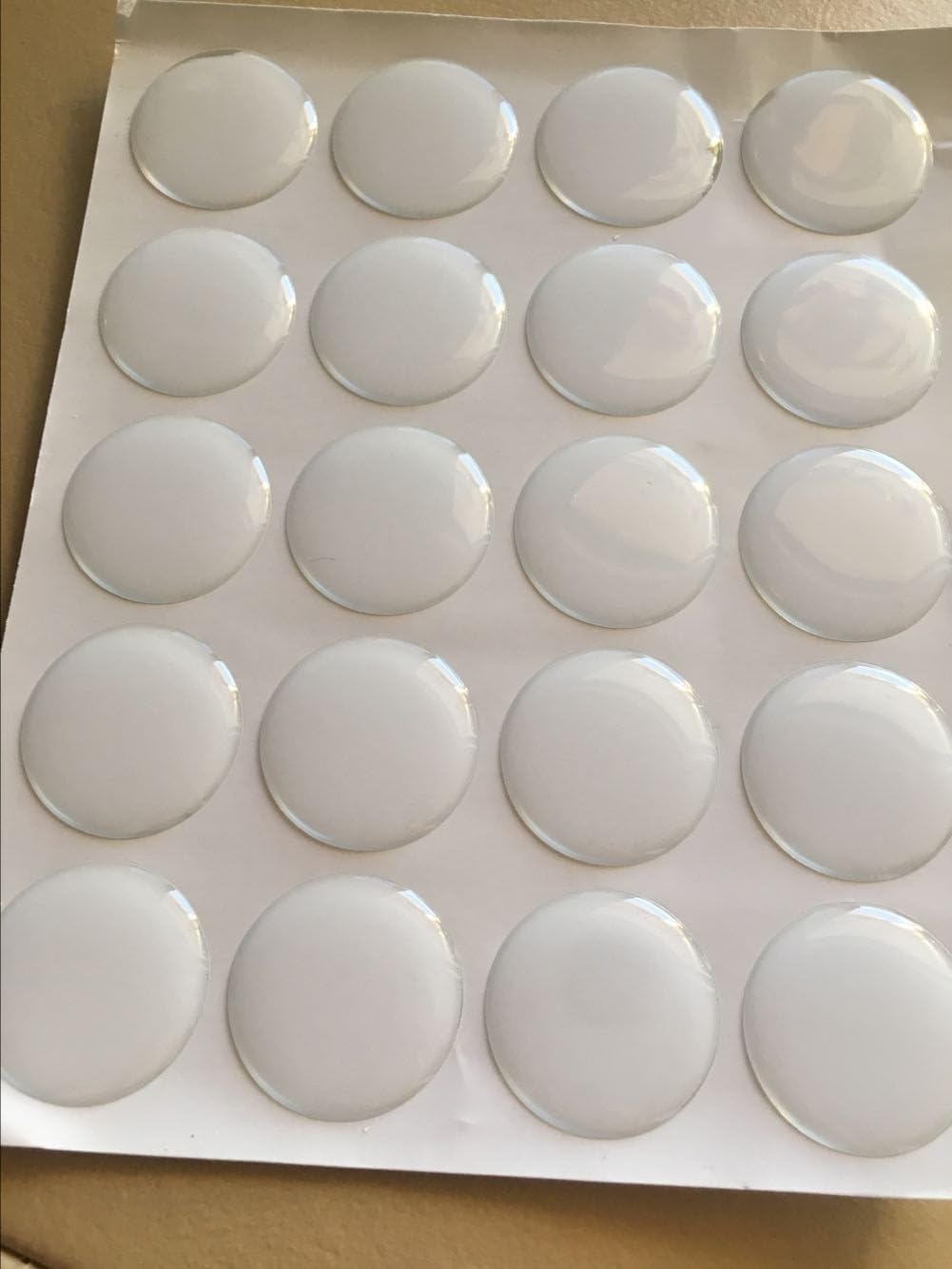 MEYA Set of 100pcs Clear Crystal Resin Dot Adhesive Stickers 1" Circle for Pendants,Crafts,Scrapbooking 3D Epoxy Dome Sticker (1inch) - Image 4