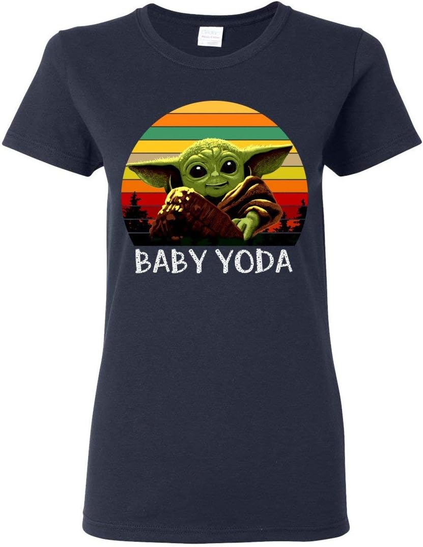 CLOTHINGFORFUN Merry Christmas yoda-Baby-The Child-Mandalorian Funny Women T-Shirt