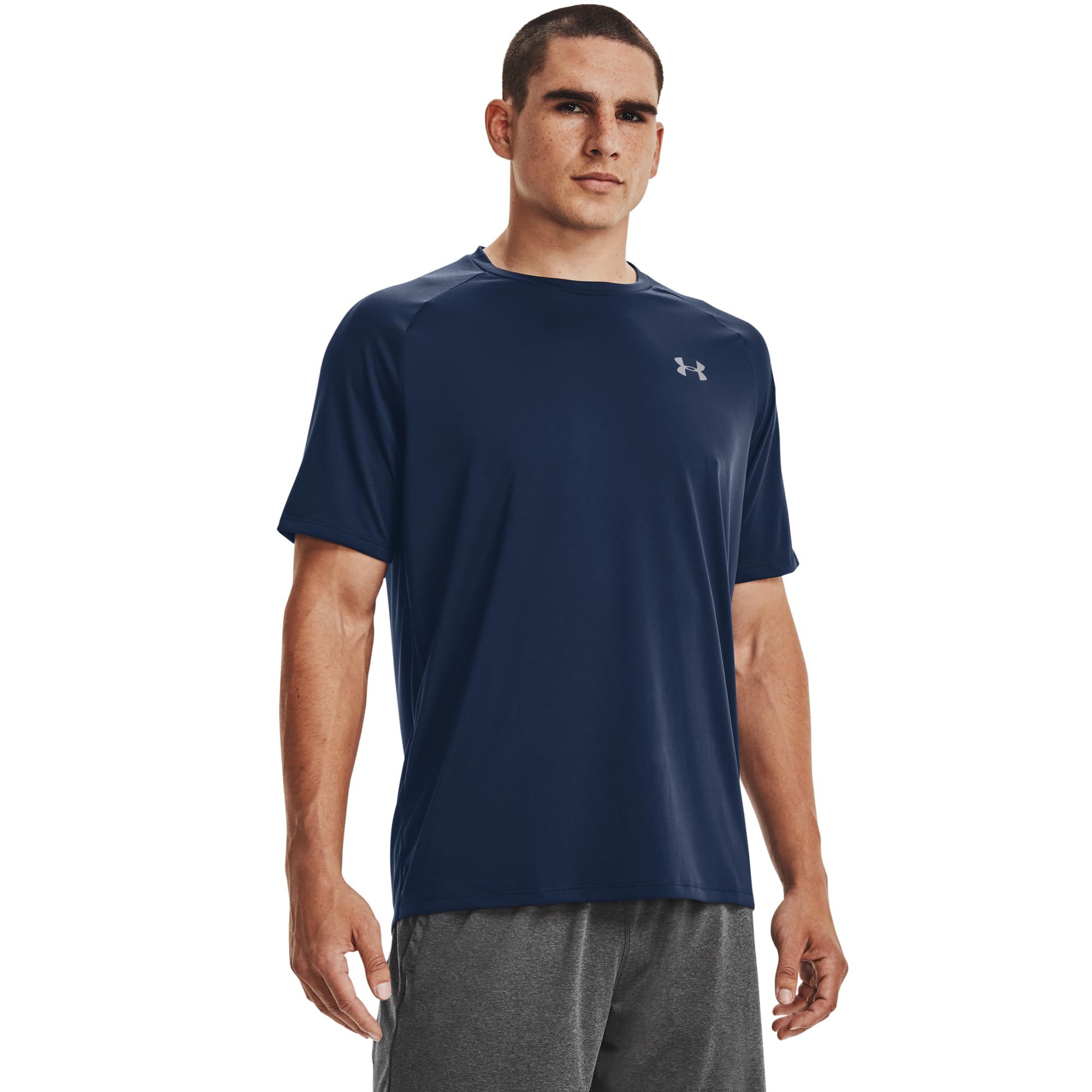Under Armour Men Tech 2. Shortsleeve, Light and Breathable Sports T-Shirt, Gym Clothes, Wicks Away Sweat & Dries Very Fast
