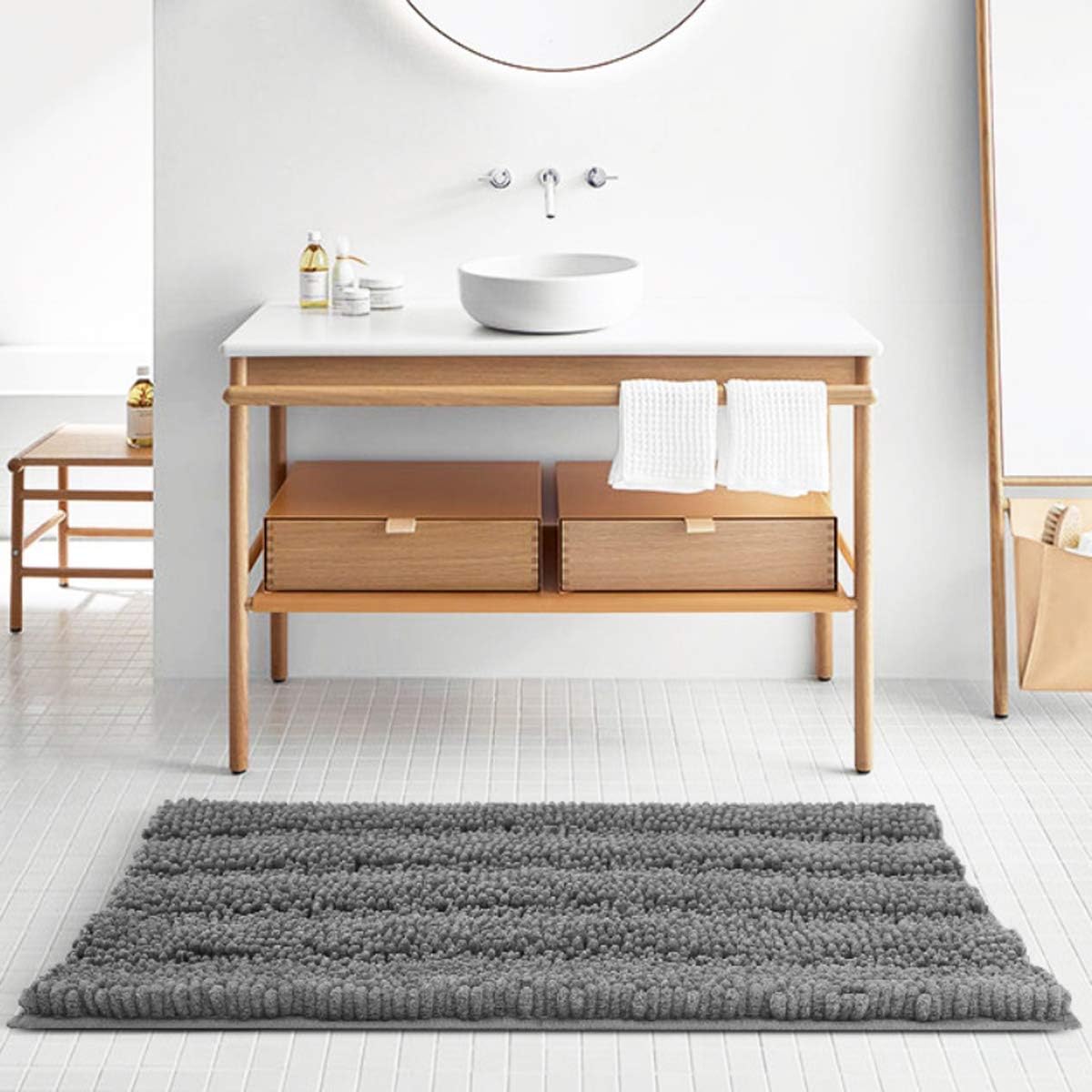 Bathroom Rugs Chenille Anti-Slip Mat Shaggy Super Soft Microfiber Water Absorption Machine Washable Bathroom Mat Used in Bedroom, Bathtub, Kitchen, Living Room (17X24inch, Gray): Kitchen & Dining