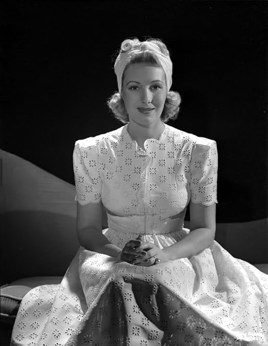 Amazon Com Binnie Barnes On Printed Dress And Smiling Photo Print