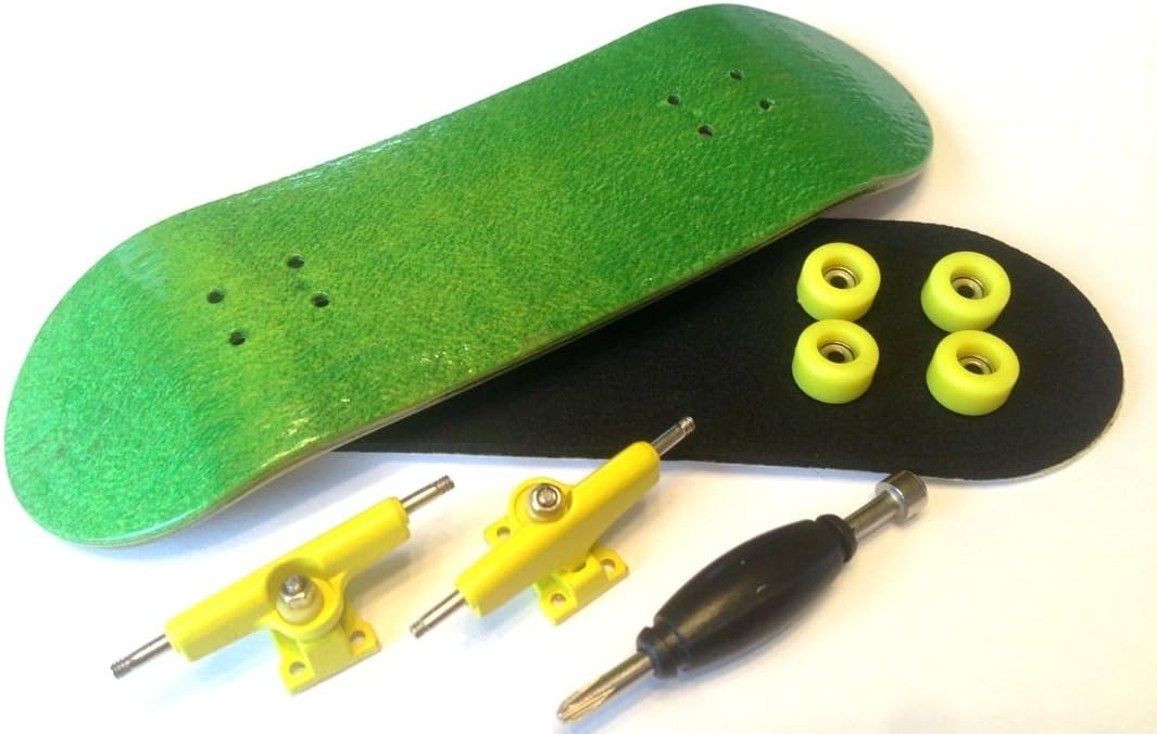 Star Fingerboards Green Complete Wooden Fingerboard 30mm w Nuts Trucks - Basic Bearing Wheels by Star Fingerboarding
