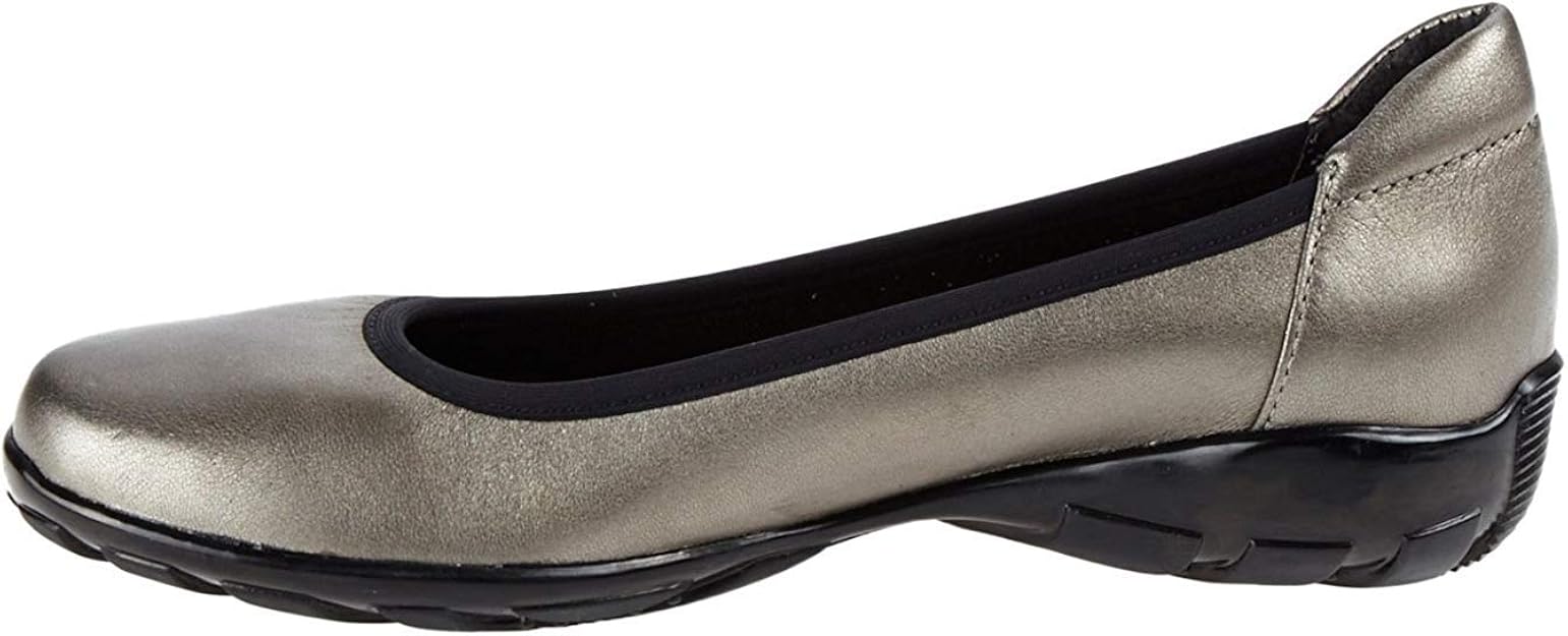 VANELi Womens Arvel Closed Toe Ankle Strap Slide Flats
