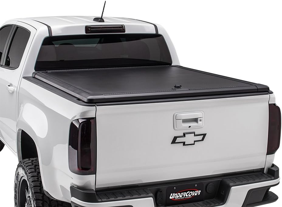 Amazon Com Undercover Ridgelander One Piece Truck Bed Tonneau Cover Df911002 Fits 15 20 Chevrolet Colorado Gmc Canyon 5 Bed Automotive