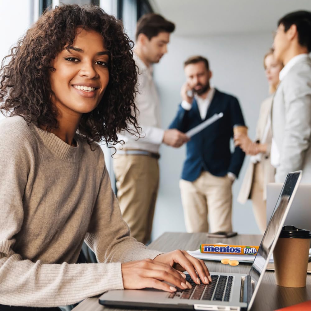 Mentos Fanta Dragees, Frucht-Bonbons mit Original Fanta-Flavour, Kaubonbons mit fruchtigem Orangen-Limonaden Geschmack, Süßigkeiten Multipack (40 Rollen), vegan 5