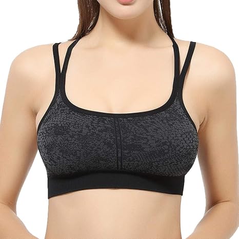 in palestra senza reggiseno