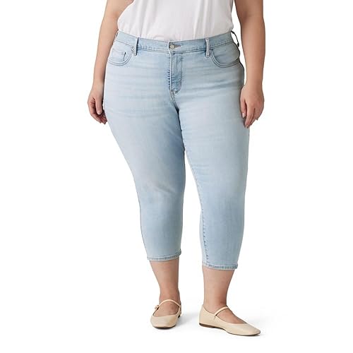 Levi's Women's 311 Shaping Capri Jeans (Also Available in Plus), Hold It Down, 37
