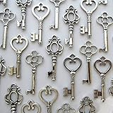 Salome Idea mixed Set of 30 Large Skeleton Keys in Antique Silver