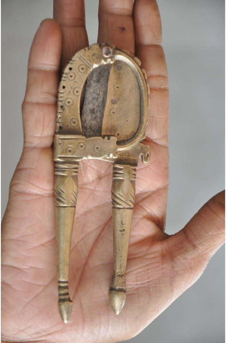 Radha Krishna Shop 1930's Old Brass Handcrafted Engraved Solid Betel Nut Cutter/Sarota,Rich Patina