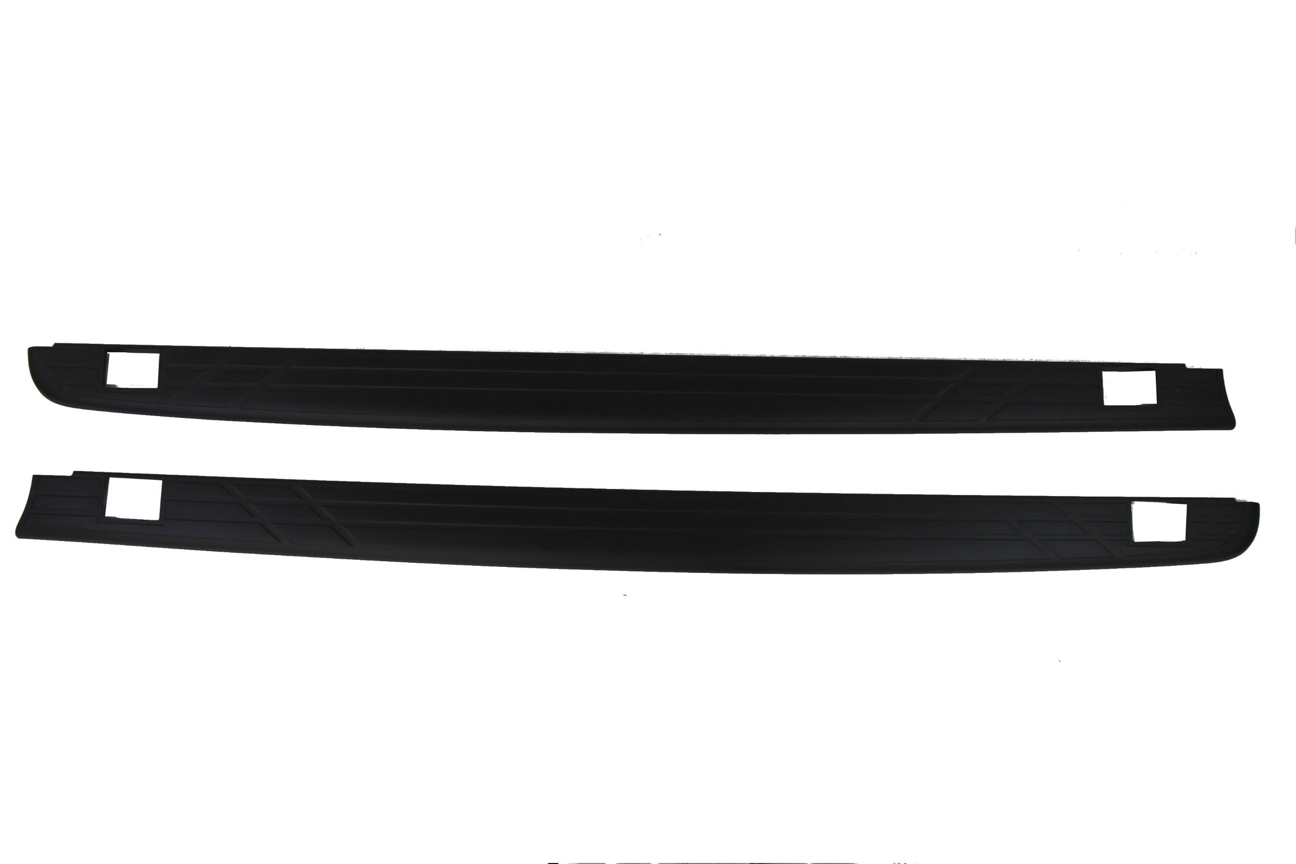 Photo 1 of GM Genuine Accessories 17802471 Bed Rail Protector, Black