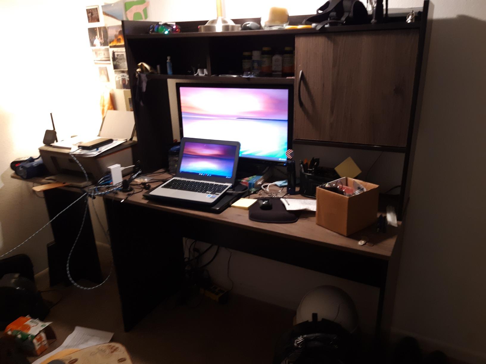 27/mo Finance Mainstays' LShaped Desk with Hutch, Multiple Colors