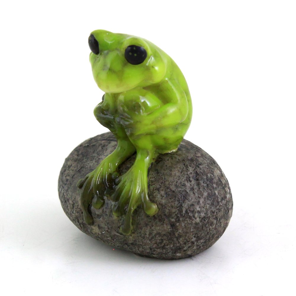 Top Collection 1.75-Inch Miniature Fairy Garden and Terrarium Cute Frog on Stone, Mini