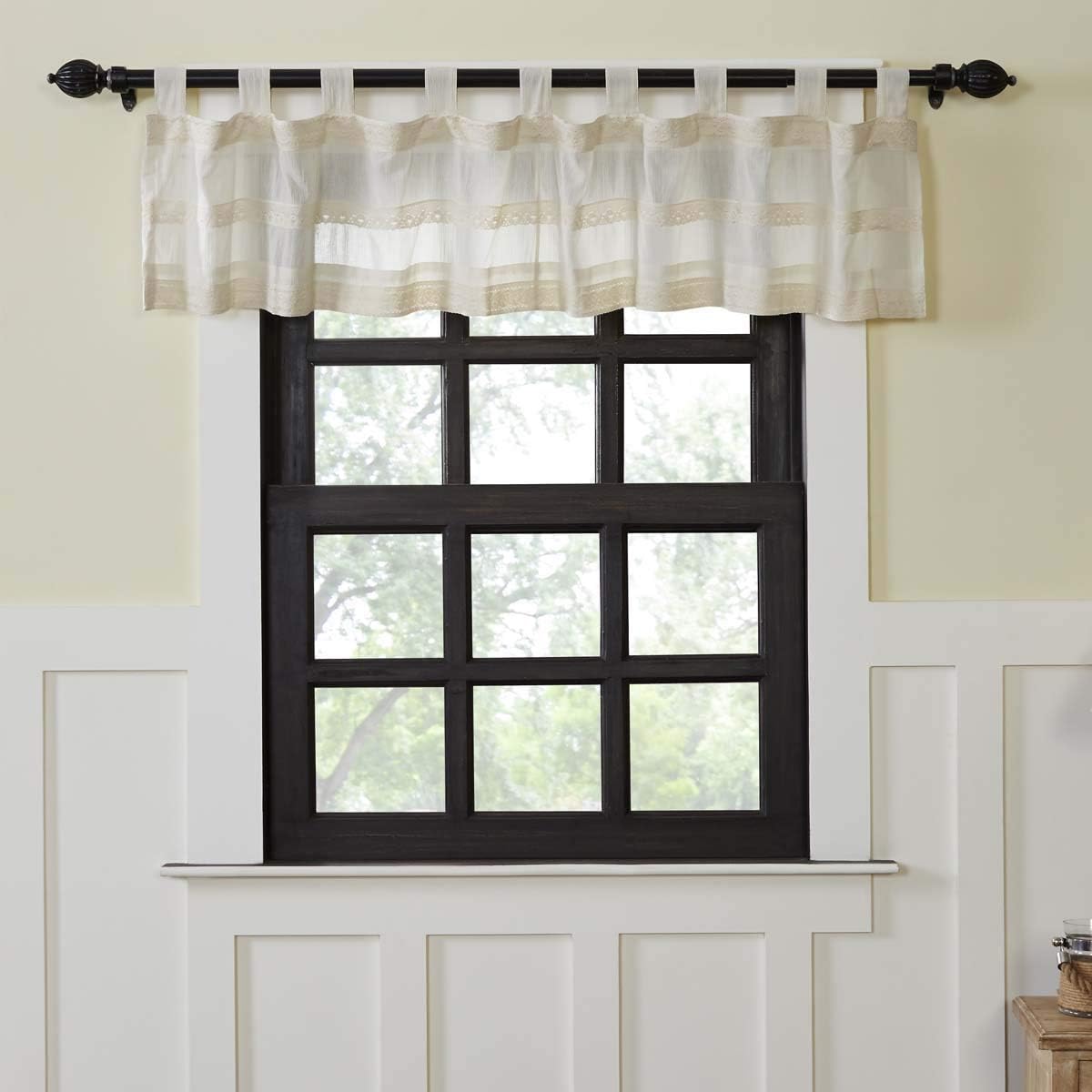 Amazon Com Vhc Brands Farmhouse Kitchen Window Curtains Quinn White Tab Top Valance 16 X 72 Creme Home Kitchen